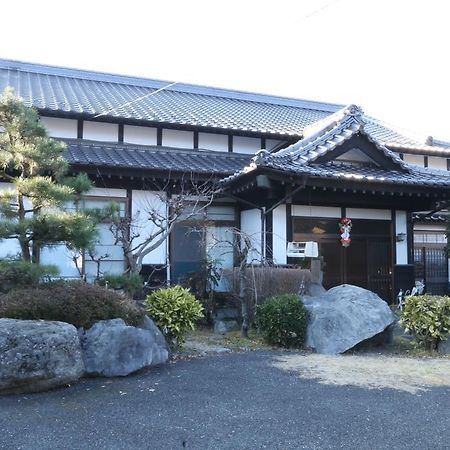 Готель Minshuku Shiroyama Taketa Екстер'єр фото